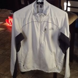 North Face running jacket size medium!