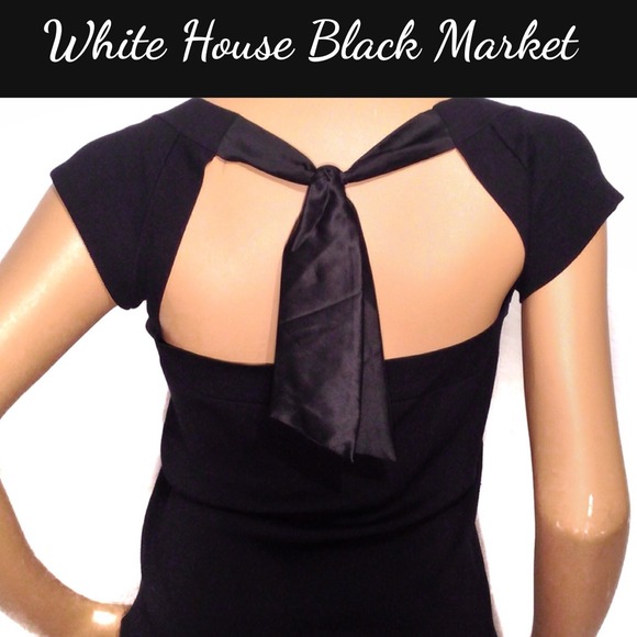 🚫SOLD🚫171 White House Black Market Black Sweater