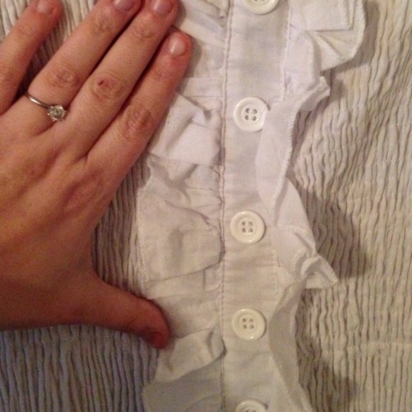 Fun white dress - Picture 2 of 4