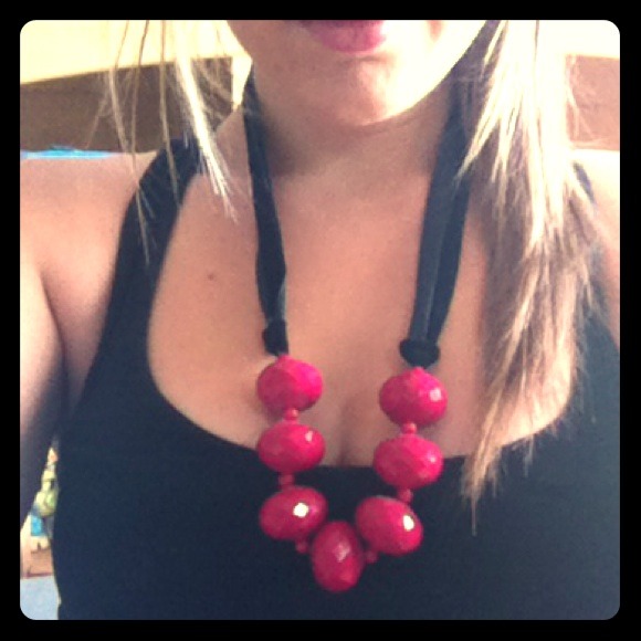 Pink chunky necklace