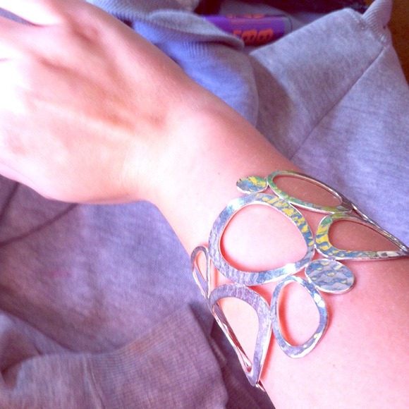Silver bangle