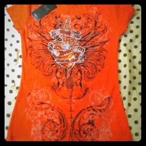 🌹Brand New red graphic tee🌹