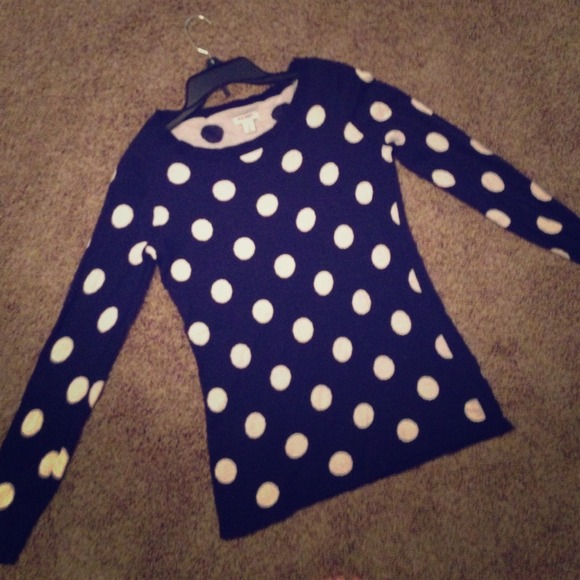 SALE❤️ Navy polka dot sweater