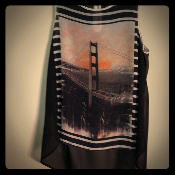 Sheer London bridge top