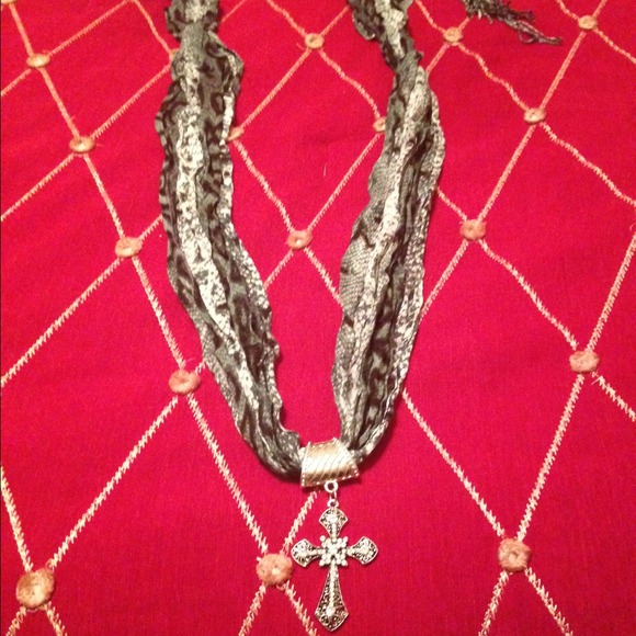 Scarf! - Picture 2 of 2