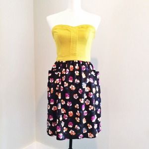 :: SOLD :: Mustard & Black Floral Sweetheart Dress