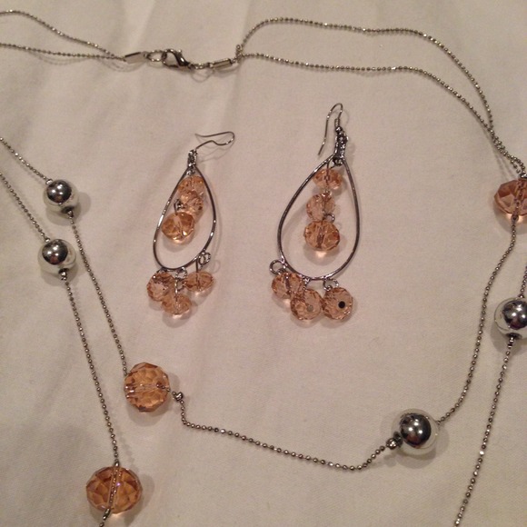 Matching coral crystal necklace and earrings