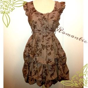 Dresses & Skirts - 💐Floral Dress💐 Dresses & Skirts - 💐Floral Dress💐