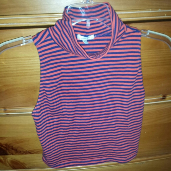 Forever 21 turtle neck crop top