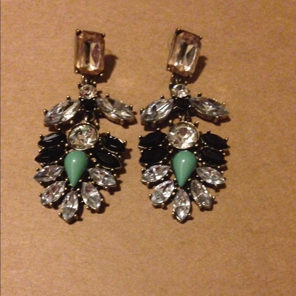 ❌SOLD❌ Crystal Jade Earrings