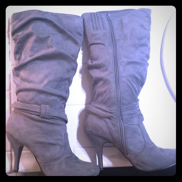 Ladies boots
