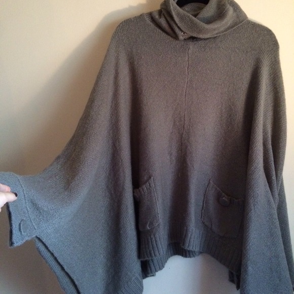 SOLD - Picture 3 of 3