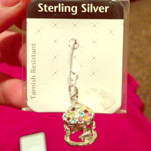 Charm - Picture 1 of 3