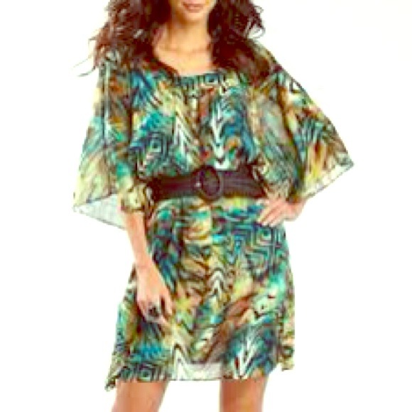 💟SOLD IN BUNDLE💟Bisou Bisou Dress, NWT, Size 12