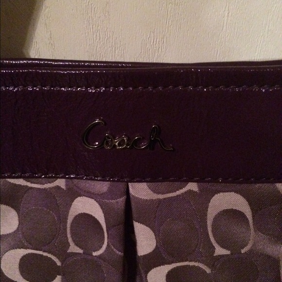 Purple Coach crossbody NWT - Picture 2 of 2