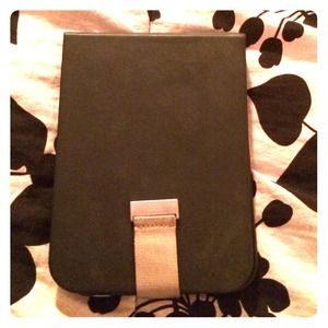 Nook Industriell Easel Cover