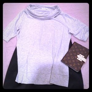 SALE!!💥Grey Blouse with sparkle thread, very soft