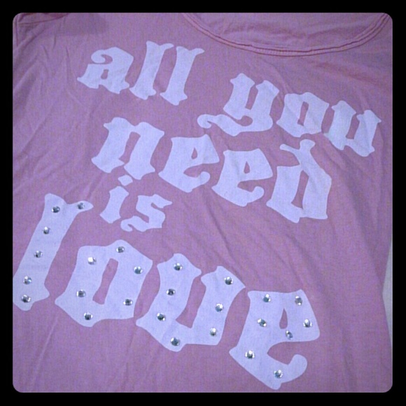 All you need is love Beatles hi-low rhinestone top - Picture 1 of 2