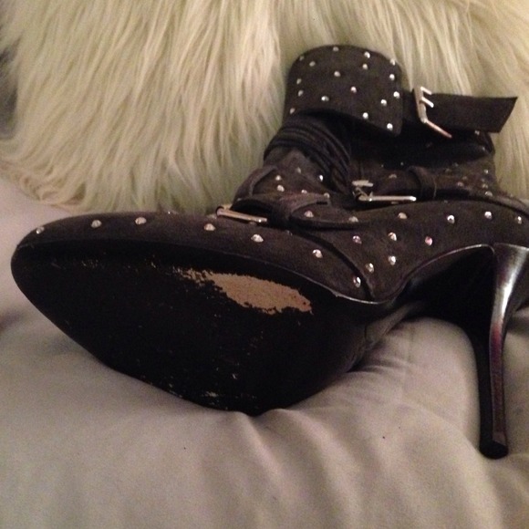 Grey studded Giuseppe Zanotti booties - Picture 3 of 4
