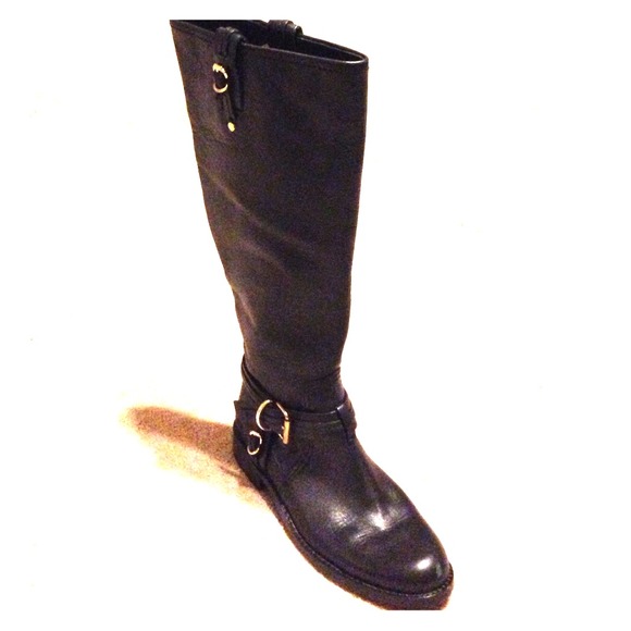 Vince Camuto Kabo