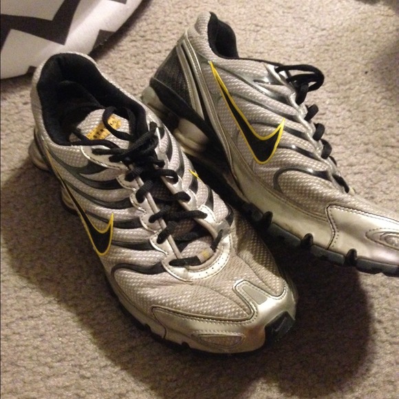 Men's nike shox