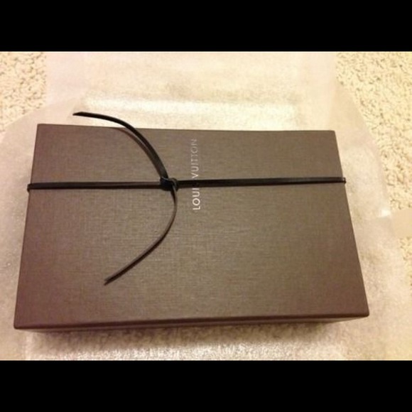 Brand new Louis Vuitton wallet damier azur - Picture 2 of 4