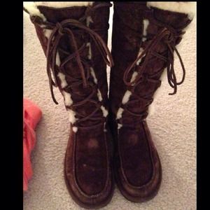 Brown UGG boots 🎉sold 🎉