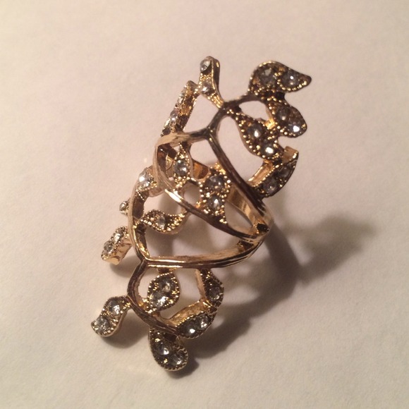 Leaf Gold Ring with Crystals size 7 - Picture 2 of 3