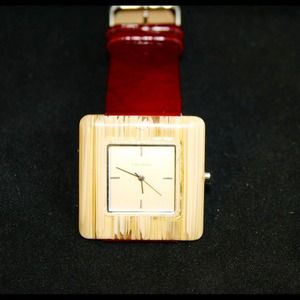 ⭐️SALE!⭐️TOKYObay Lino Watch