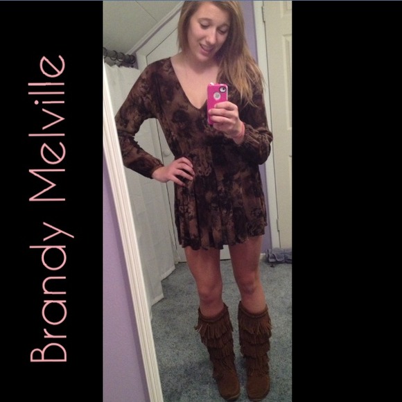 ❌SOLD❌Brandy Melville Kassi dress