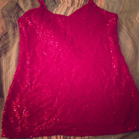Bright pink top express