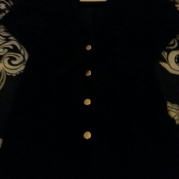 { Blazer } - Picture 3 of 3