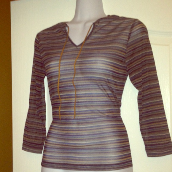 Nylon top with suede lace