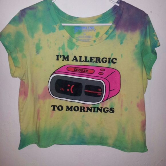 Crop top.