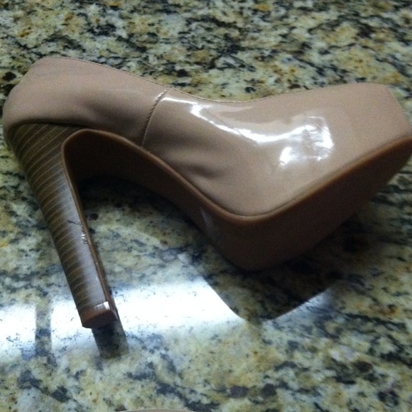 SOLD. Nwot Nude heels too high for me :( - Picture 2 of 2
