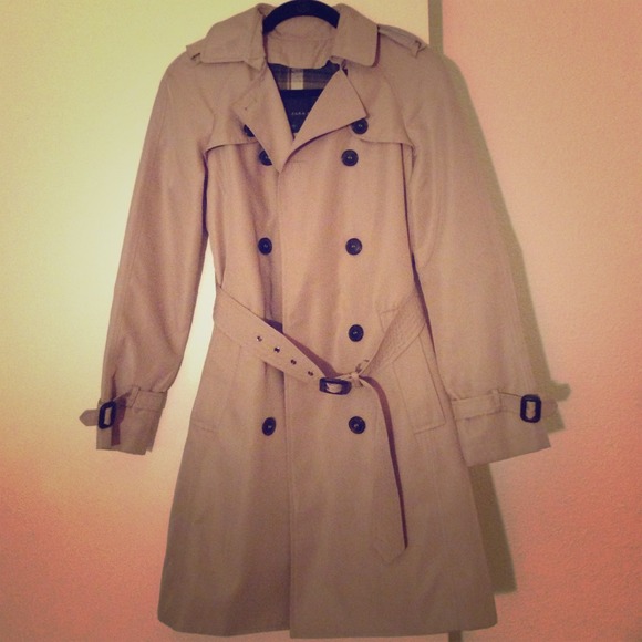 Zara Jackets & Blazers - 🎉HOST PICK 1/2!🎉 ZARA trenchcoat