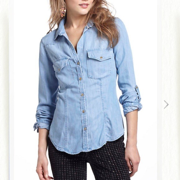 Anthropologie fitted chambray