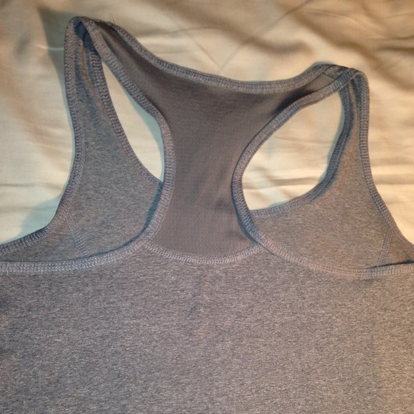 👟Running Shirt👟 - Picture 3 of 3