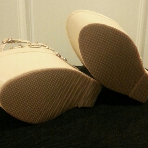 **Sold**Priveleged Curved Wedges - Picture 3 of 4