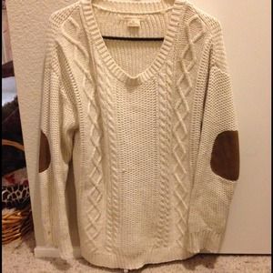 Chunky oversized sweater urban outfitters!