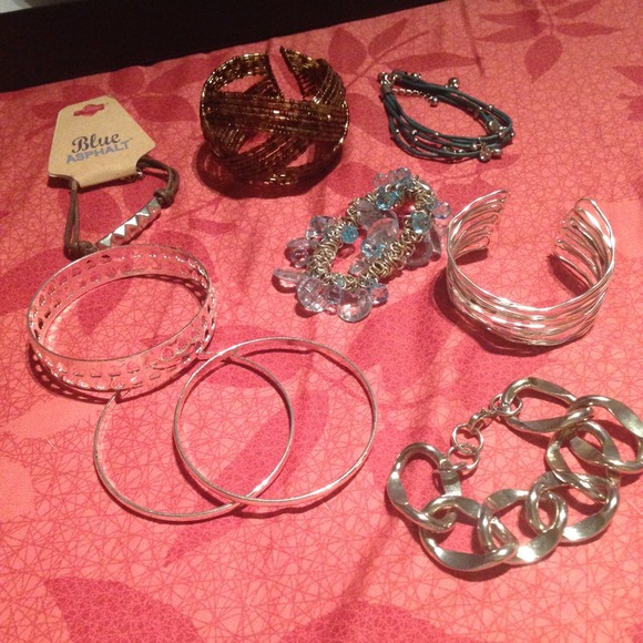 Various bracelet bundle!