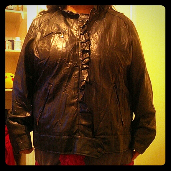 SALE!!!! Black leather jacket