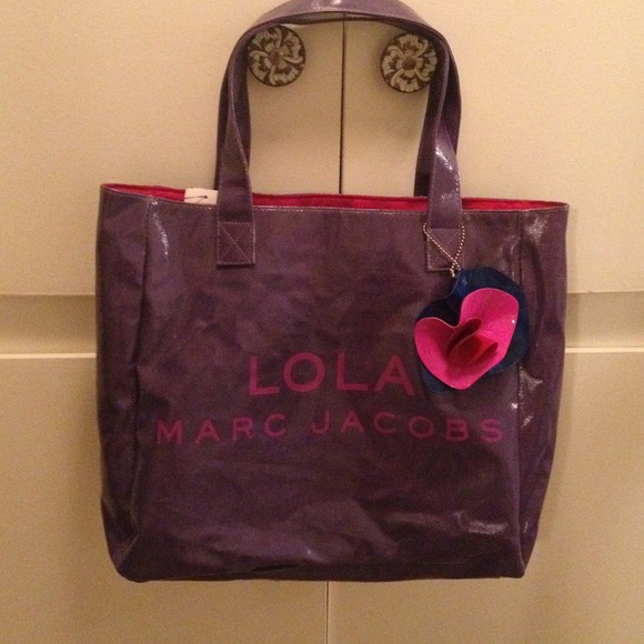 Marc Jacobs Tote 🚨Sold in bundle🚨