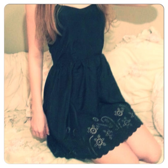 Maison Jules Dresses & Skirts - Maison Jules Cutout Little Black Dress