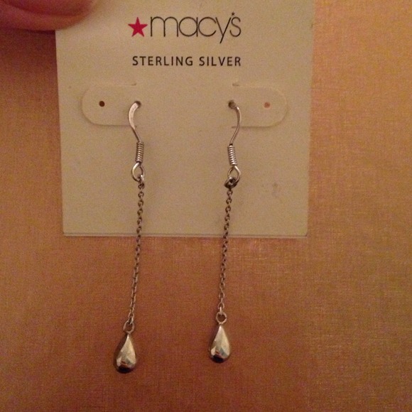 Macy's  Jewelry - 🚫sold out 🚫Sterling silver tear drop earrings