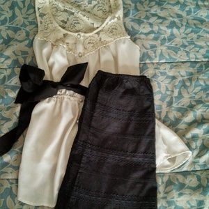 Old navy Black skirt