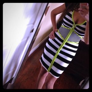 ⚡️ON HOLD ⚡️2b bebe dress