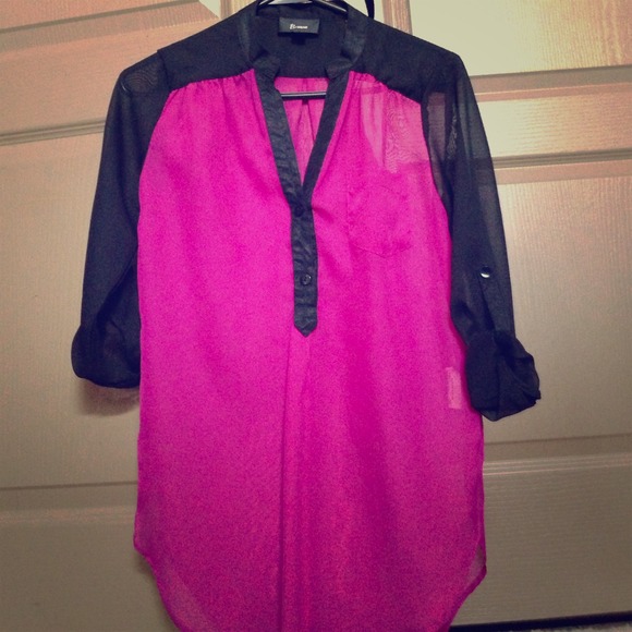 Cute purple and black sheer top. Size small.