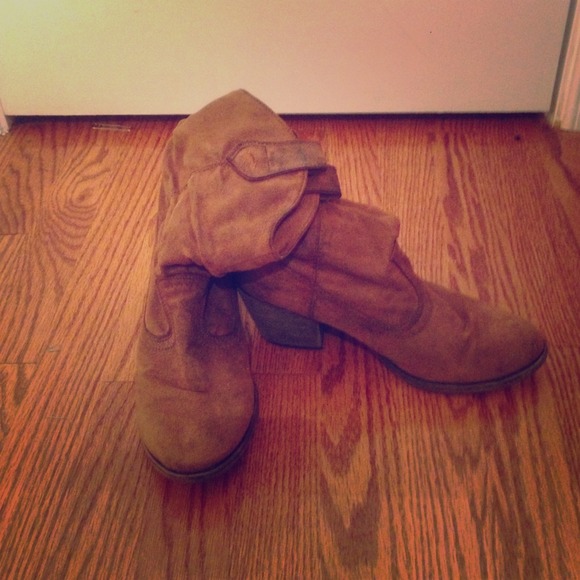 Imitation Cowboy Boots