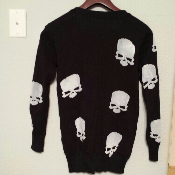 Sweaters - Black sweater with grey skulls S Sweaters - Black sweater with grey skulls S